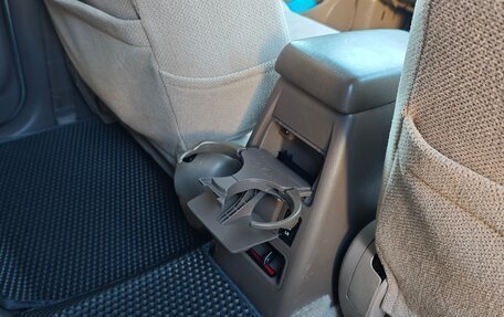 Toyota Hilux Surf III рестайлинг, 1999 год, 2 000 000 рублей, 8 фотография