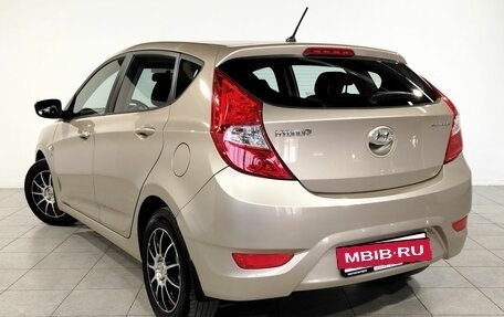 Hyundai Solaris II рестайлинг, 2013 год, 1 099 000 рублей, 7 фотография