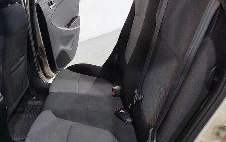 Hyundai Solaris II рестайлинг, 2013 год, 1 099 000 рублей, 22 фотография