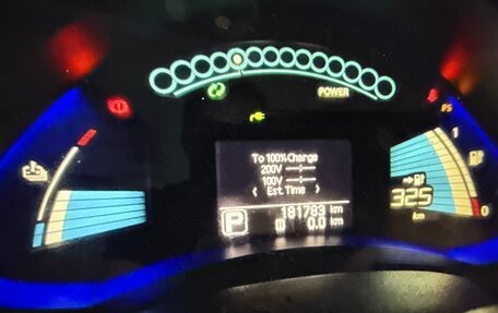 Nissan Leaf I, 2014 год, 1 150 000 рублей, 8 фотография