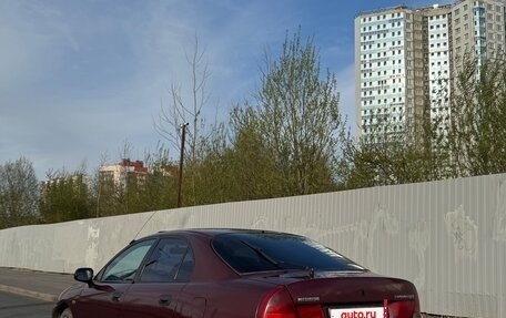Mitsubishi Carisma I, 1997 год, 120 000 рублей, 4 фотография