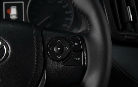 Toyota RAV4, 2017 год, 2 470 000 рублей, 14 фотография