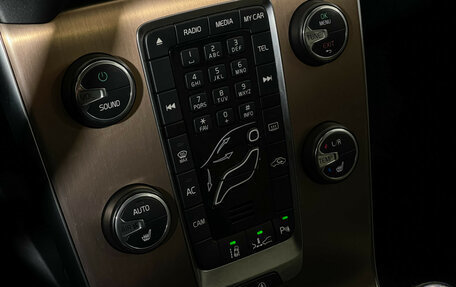 Volvo V40 Cross Country I, 2013 год, 1 197 000 рублей, 17 фотография
