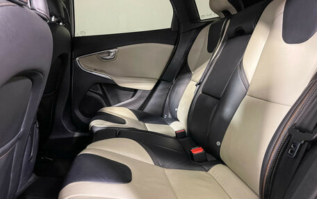 Volvo V40 Cross Country I, 2013 год, 1 197 000 рублей, 10 фотография