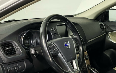 Volvo V40 Cross Country I, 2013 год, 1 197 000 рублей, 13 фотография
