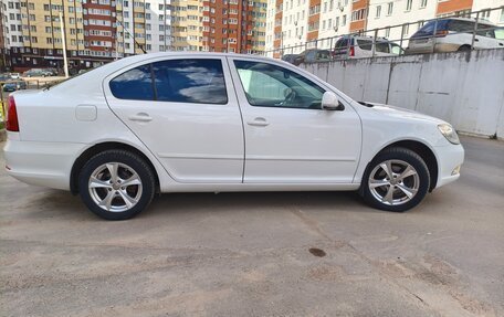 Skoda Octavia, 2011 год, 900 000 рублей, 4 фотография