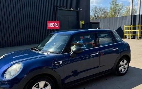 MINI Hatch, 2015 год, 1 500 000 рублей, 6 фотография