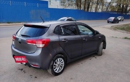 KIA Rio III рестайлинг, 2016 год, 1 100 000 рублей, 3 фотография
