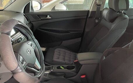 Hyundai Tucson III, 2017 год, 2 400 000 рублей, 8 фотография