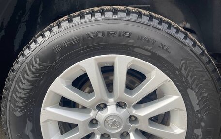 Toyota Land Cruiser Prado 150 рестайлинг 2, 2015 год, 3 750 000 рублей, 17 фотография