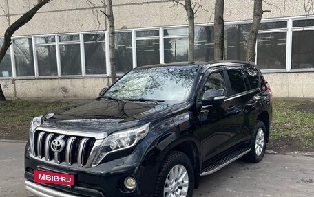 Toyota Land Cruiser Prado 150 рестайлинг 2, 2015 год, 3 750 000 рублей, 22 фотография