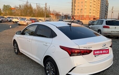Hyundai Solaris II рестайлинг, 2021 год, 1 320 000 рублей, 5 фотография