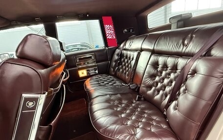 Cadillac Brougham, 1988 год, 6 000 000 рублей, 22 фотография
