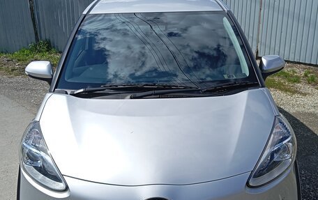 Toyota Sienta II, 2022 год, 1 850 000 рублей, 1 фотография