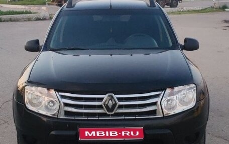 Renault Duster I рестайлинг, 2014 год, 850 000 рублей, 1 фотография