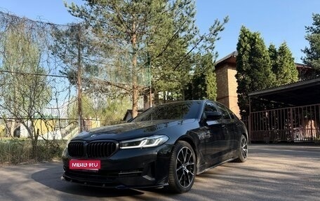 BMW 5 серия, 2021 год, 3 850 000 рублей, 1 фотография