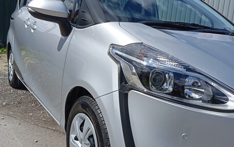 Toyota Sienta II, 2022 год, 1 850 000 рублей, 3 фотография