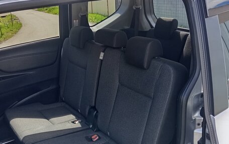 Toyota Sienta II, 2022 год, 1 850 000 рублей, 26 фотография