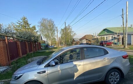 KIA Rio III рестайлинг, 2016 год, 1 090 000 рублей, 2 фотография