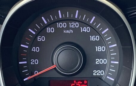 KIA Rio III рестайлинг, 2016 год, 1 090 000 рублей, 10 фотография