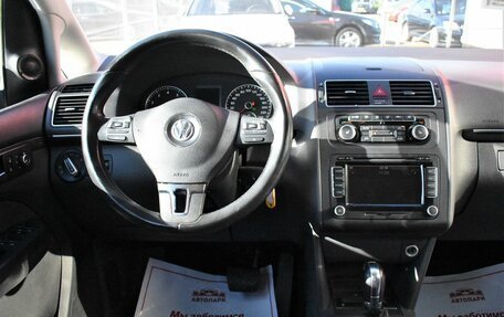 Volkswagen Touran III, 2011 год, 979 000 рублей, 18 фотография