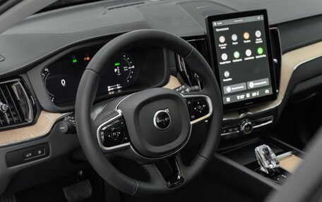 Volvo XC60 II, 2026 год, 8 400 000 рублей, 21 фотография