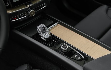 Volvo XC60 II, 2026 год, 8 400 000 рублей, 23 фотография