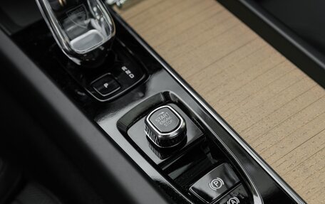 Volvo XC60 II, 2026 год, 8 400 000 рублей, 24 фотография