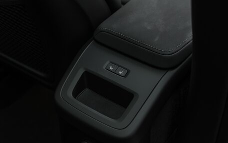 Volvo XC60 II, 2026 год, 8 400 000 рублей, 38 фотография