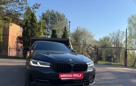 BMW 5 серия, 2021 год, 3 850 000 рублей, 5 фотография