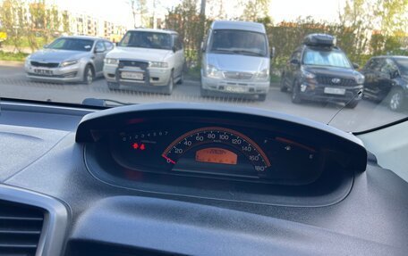 Honda Freed I, 2010 год, 900 000 рублей, 17 фотография