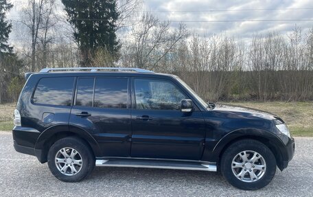 Mitsubishi Pajero IV, 2008 год, 1 300 000 рублей, 2 фотография