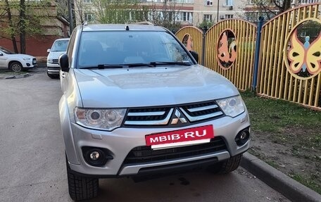 Mitsubishi Pajero Sport II рестайлинг, 2014 год, 2 350 000 рублей, 20 фотография
