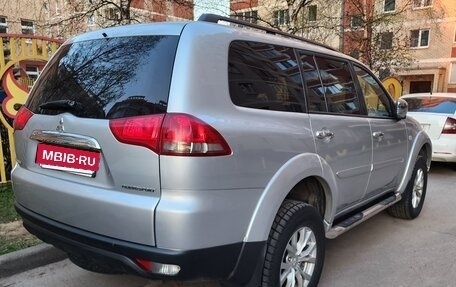 Mitsubishi Pajero Sport II рестайлинг, 2014 год, 2 350 000 рублей, 17 фотография