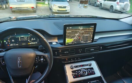 Lincoln Aviator II, 2021 год, 5 200 000 рублей, 8 фотография