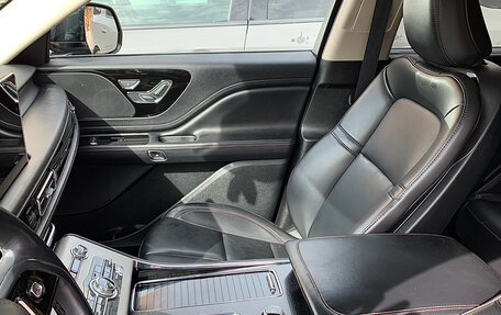 Lincoln Aviator II, 2021 год, 5 200 000 рублей, 20 фотография
