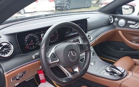 Mercedes-Benz E-Класс, 2017 год, 3 533 710 рублей, 1 фотография