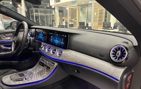 Mercedes-Benz CLS, 2021 год, 8 800 000 рублей, 12 фотография