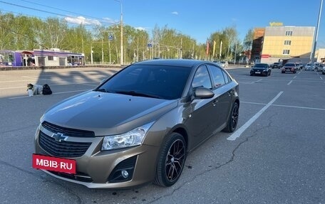 Chevrolet Cruze II, 2013 год, 850 000 рублей, 6 фотография