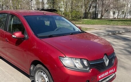 Renault Logan II, 2014 год, 560 000 рублей, 7 фотография