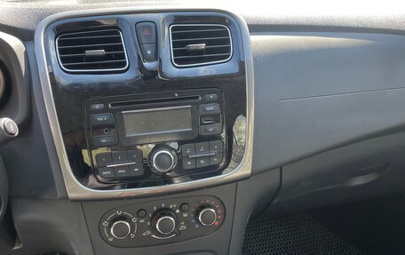 Renault Logan II, 2014 год, 560 000 рублей, 9 фотография