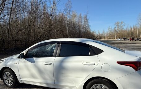 Hyundai Solaris II рестайлинг, 2017 год, 790 000 рублей, 5 фотография