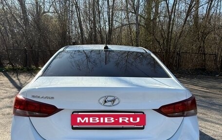 Hyundai Solaris II рестайлинг, 2017 год, 790 000 рублей, 3 фотография