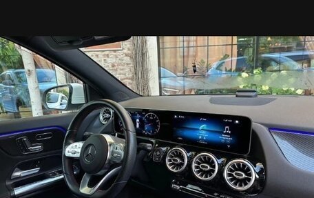 Mercedes-Benz GLA, 2020 год, 3 450 000 рублей, 13 фотография