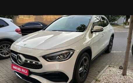 Mercedes-Benz GLA, 2020 год, 3 450 000 рублей, 14 фотография