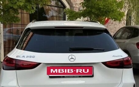 Mercedes-Benz GLA, 2020 год, 3 450 000 рублей, 15 фотография