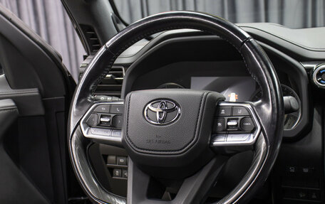 Toyota Land Cruiser, 2022 год, 9 200 000 рублей, 17 фотография