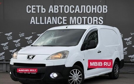 Peugeot Partner II рестайлинг 2, 2011 год, 595 000 рублей, 3 фотография