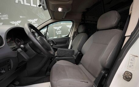 Peugeot Partner II рестайлинг 2, 2011 год, 595 000 рублей, 11 фотография