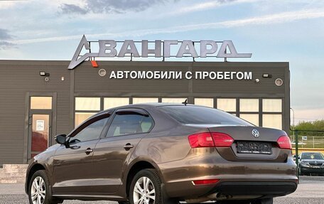 Volkswagen Jetta VI, 2012 год, 1 049 000 рублей, 3 фотография